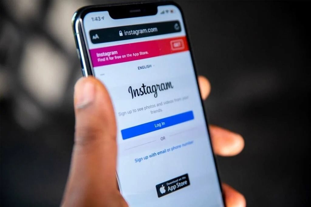 Facebook et Instagram renforcent la protection des ados : voici les nouvelles mesures